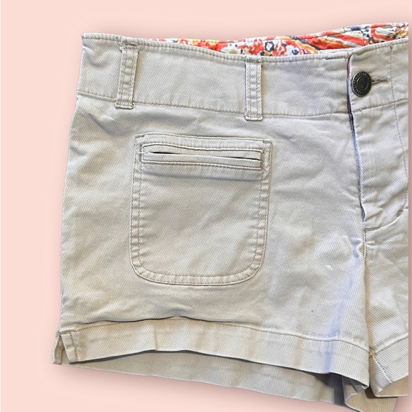 American Eagle Shorts - Picture 5 of 9